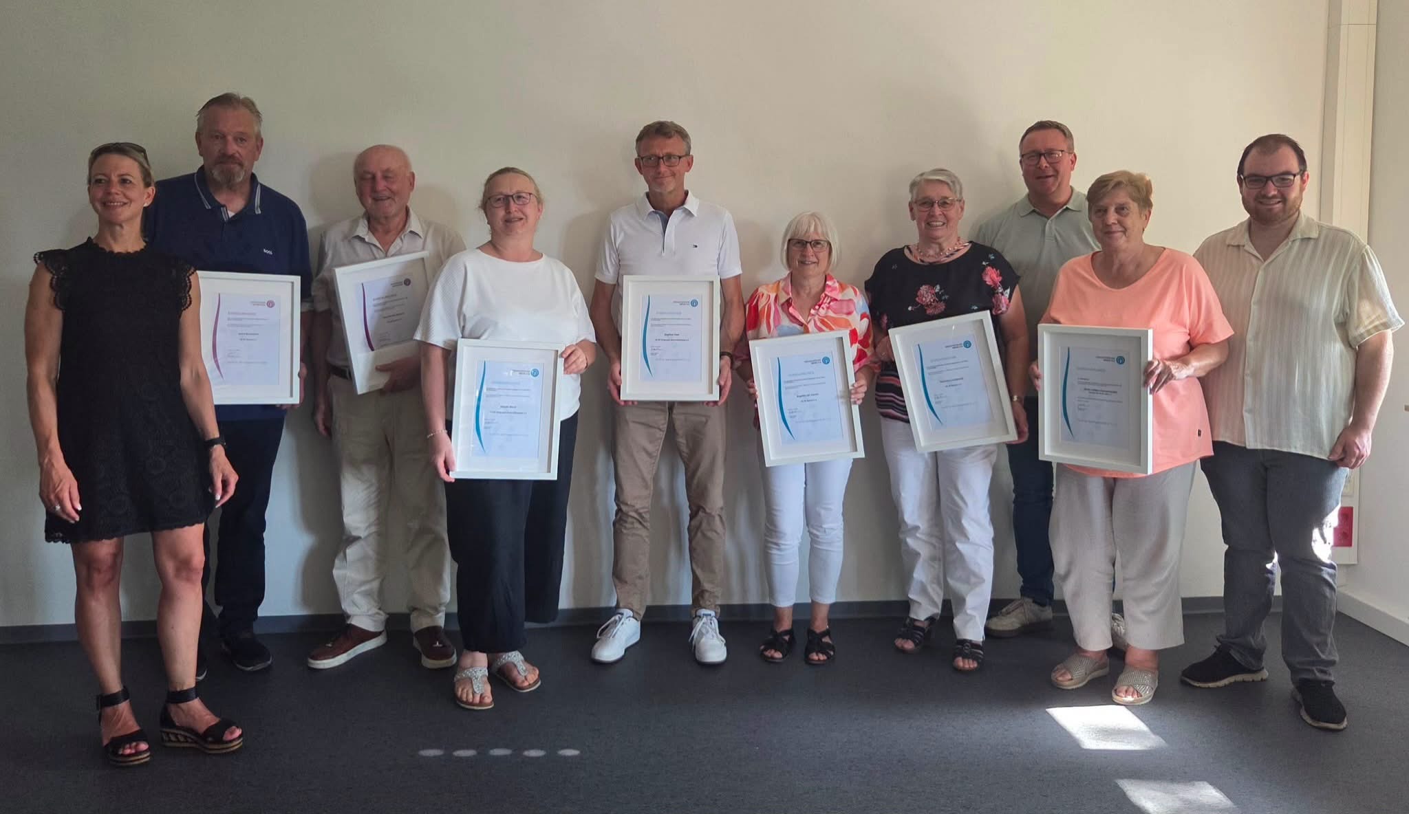 Goldene Ehrennadel für Ulrike Hüfken-Pannenbecker🏅